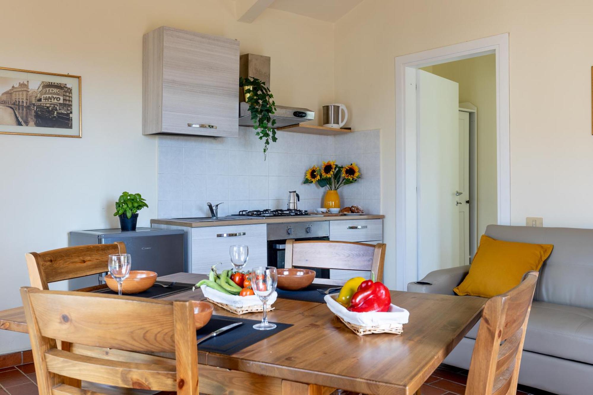 Residence Montevecchio Montopoli in Val dʼArno エクステリア 写真